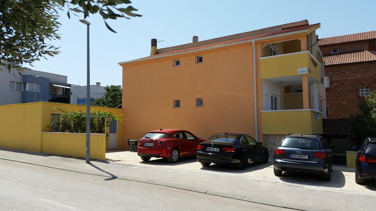 Apartments Batarilo Biograd Na Moru Bagian luar foto